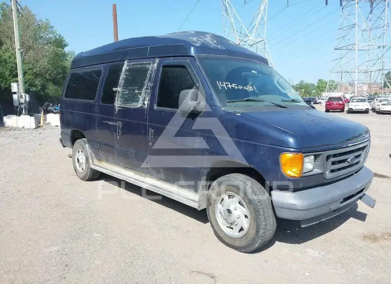 2003 Ford E-350 фото
