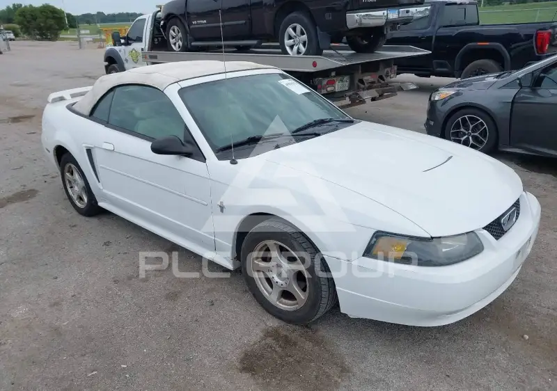 2003 Ford MUSTANG фото