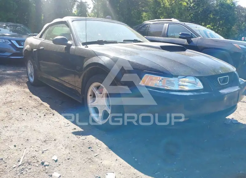 2003 Ford MUSTANG фото