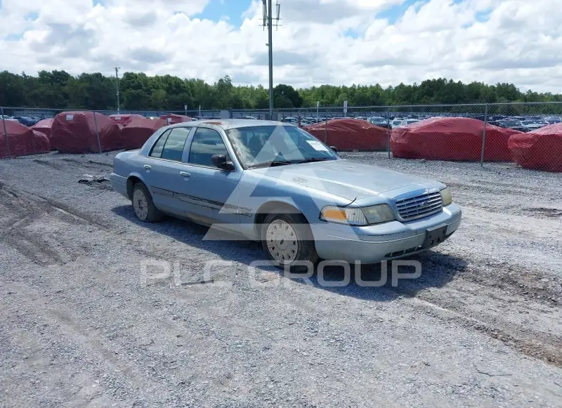 2003 Ford CROWN photo