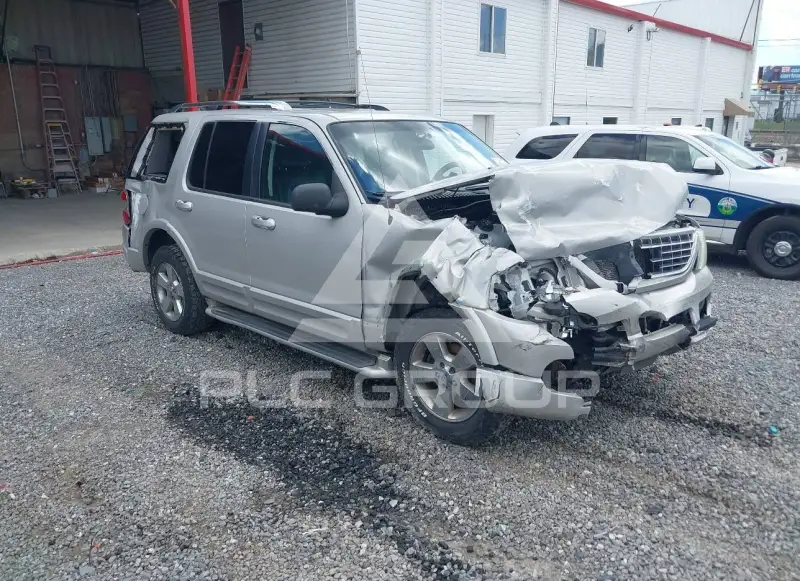 2003 Ford EXPLORER photo