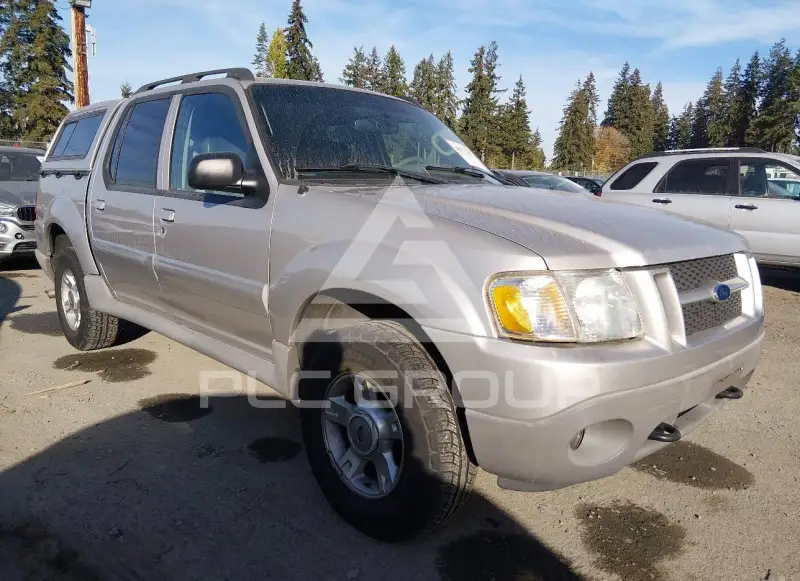 2003 Ford EXPLORER photo