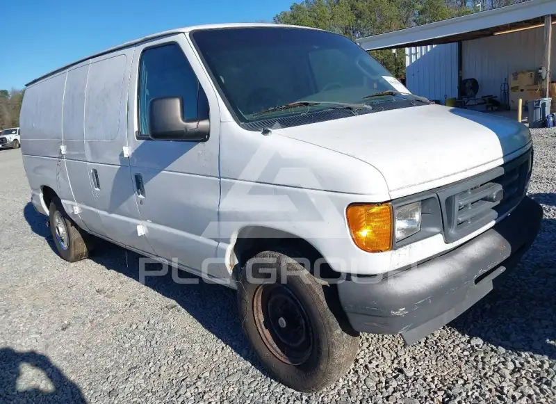 2003 Ford E-250 фото