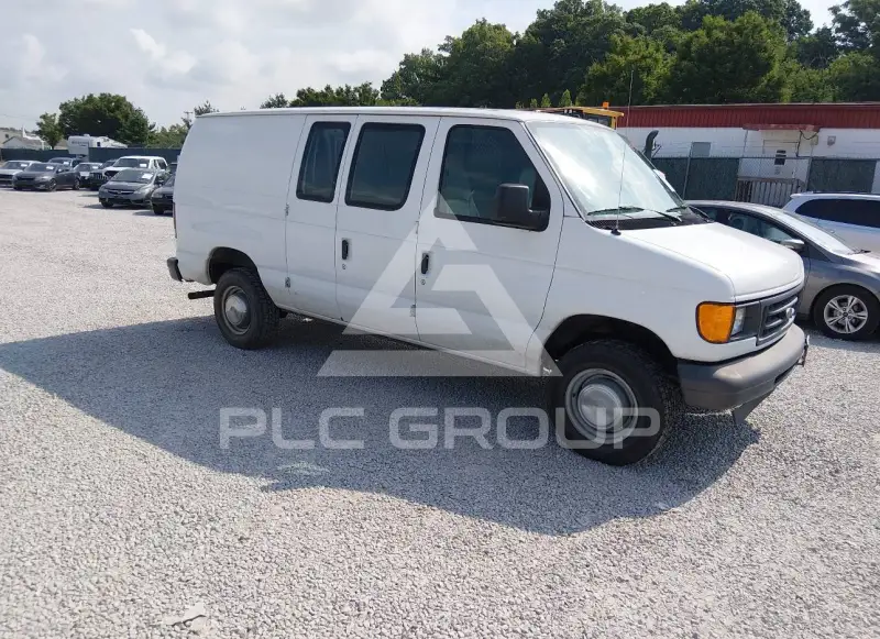2003 Ford E-250 photo