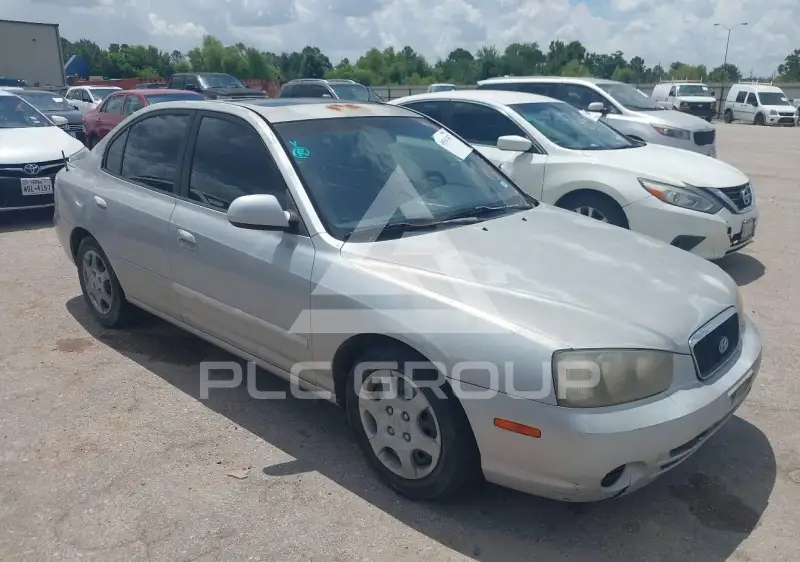 2003 Hyundai Elantra photo