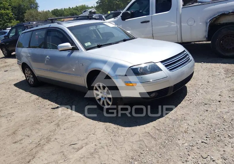 2003 Volkswagen Passat photo