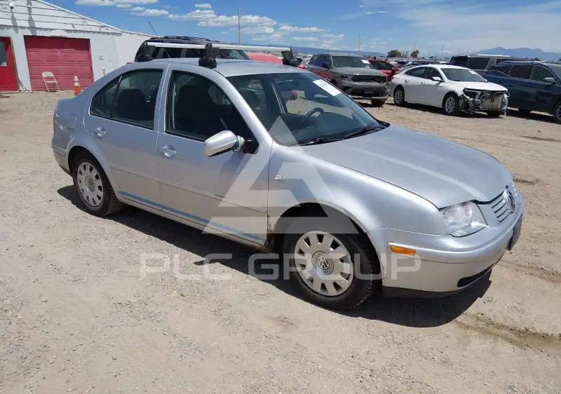 2003 Volkswagen Jetta photo
