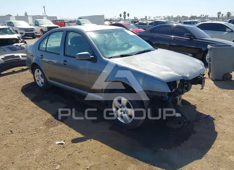 2003 Volkswagen Jetta photo