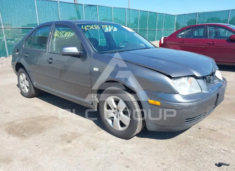 2003 Volkswagen Jetta photo