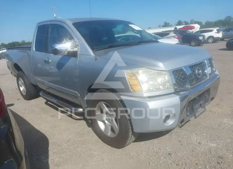 2004 Nissan TITAN photo