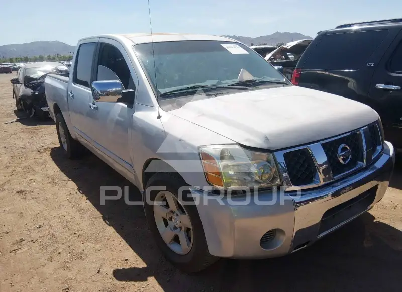 2004 Nissan TITAN photo