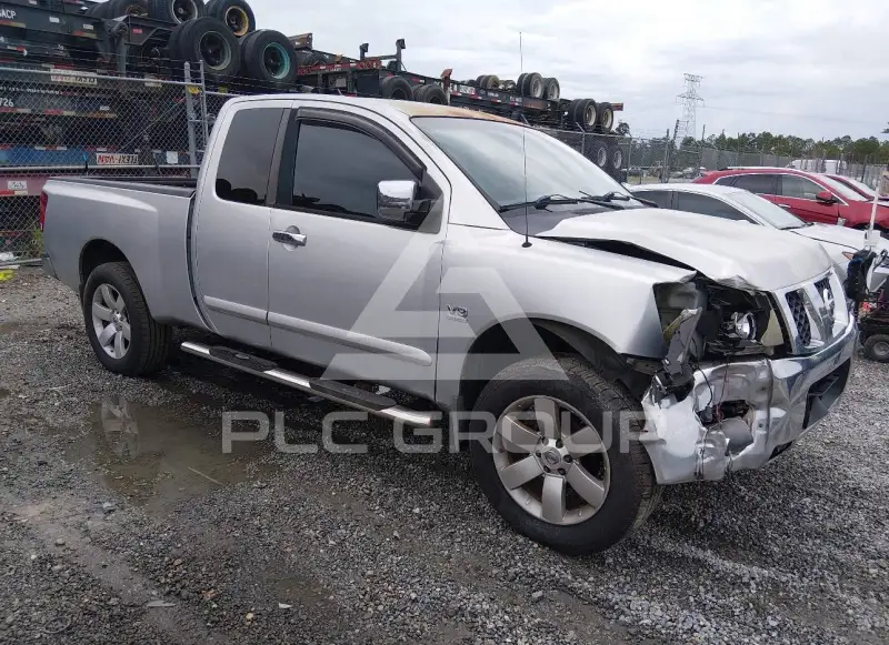 2004 Nissan TITAN photo