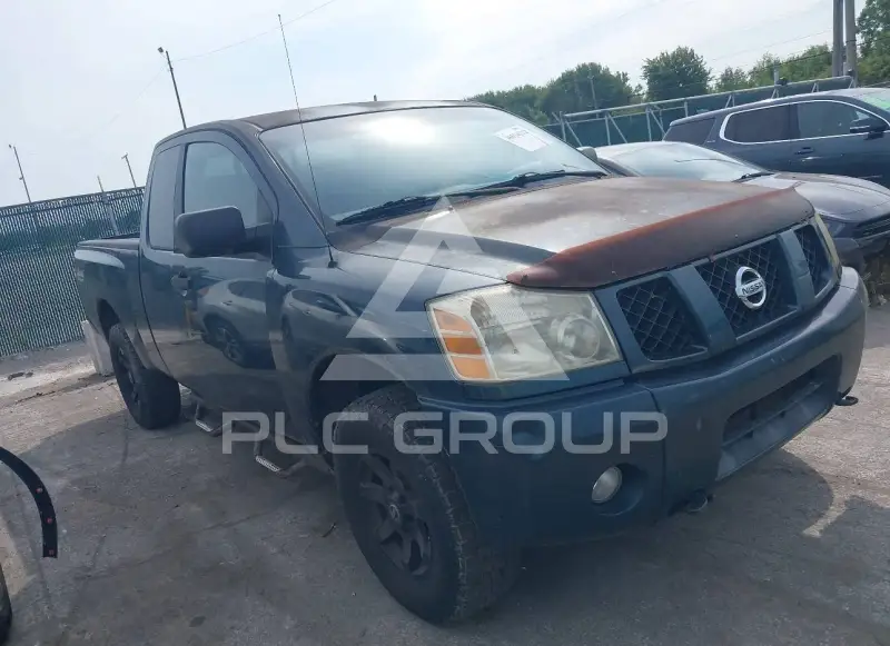 2004 Nissan TITAN фото