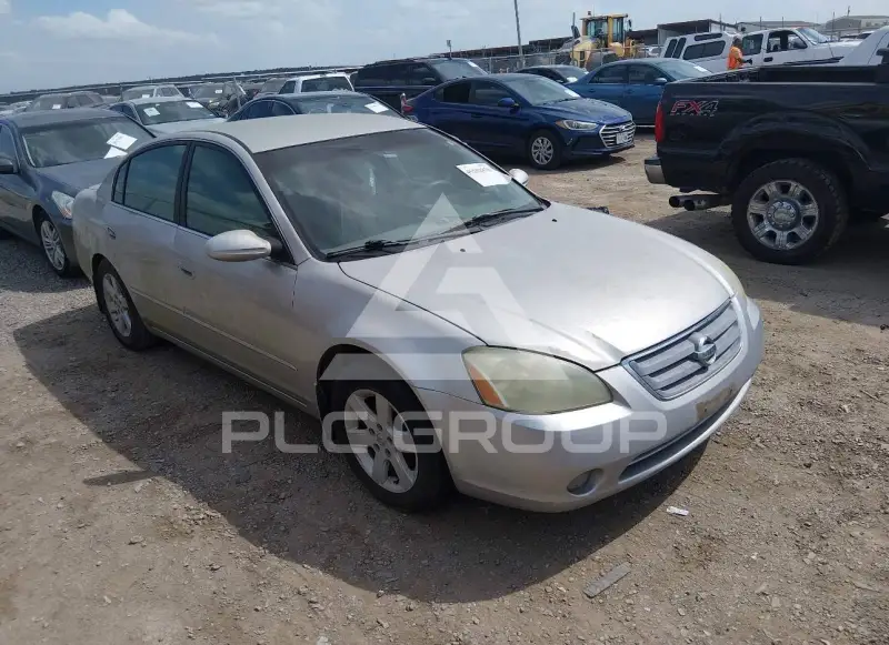 2004 Nissan ALTIMA photo