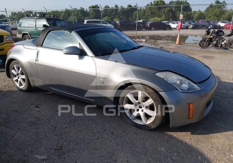 2004 Nissan 350Z photo