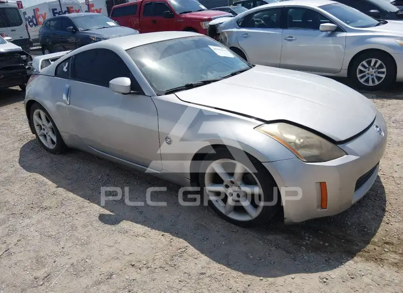 2004 Nissan 350Z фото