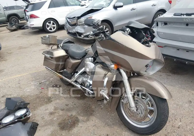 2004 Harley-Davidson FLTR photo