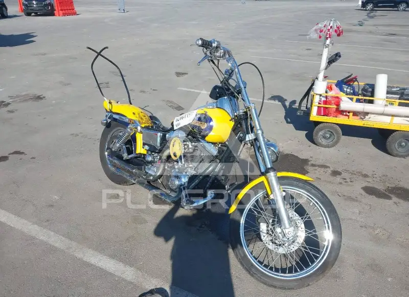 2004 Harley-Davidson FXDWG photo