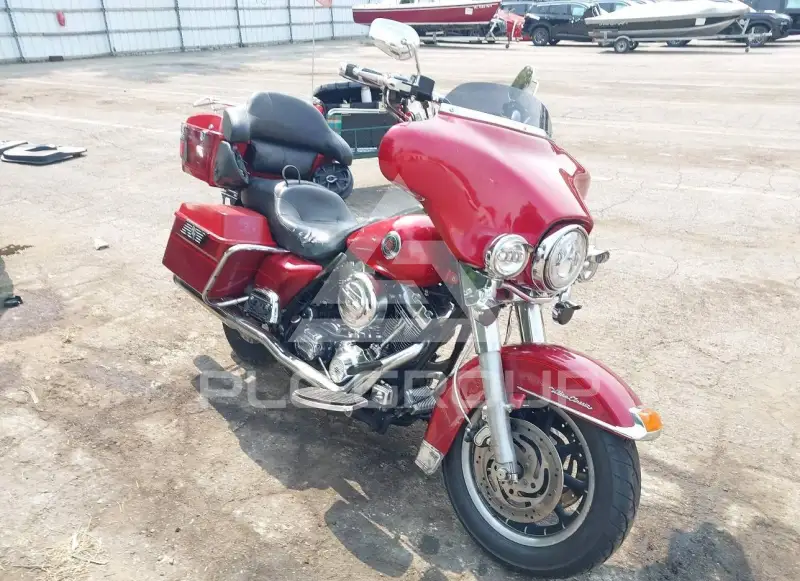 2004 Harley-Davidson FLHTCU фото