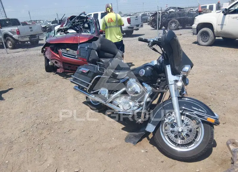 2004 Harley-Davidson FLHTCU фото