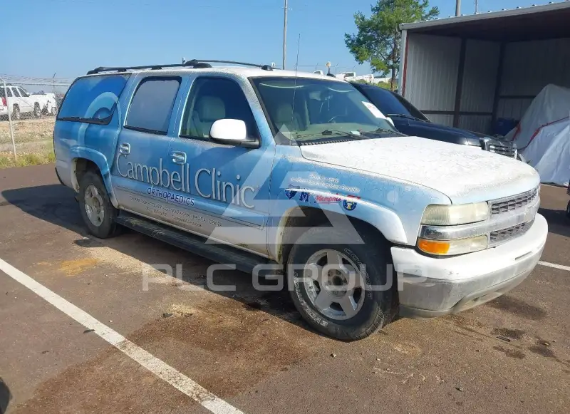 2004 Chevrolet Suburan photo