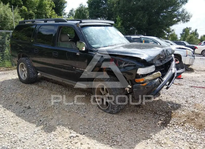 2004 Chevrolet Suburan photo