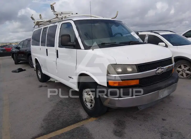 2004 Chevrolet Express фото