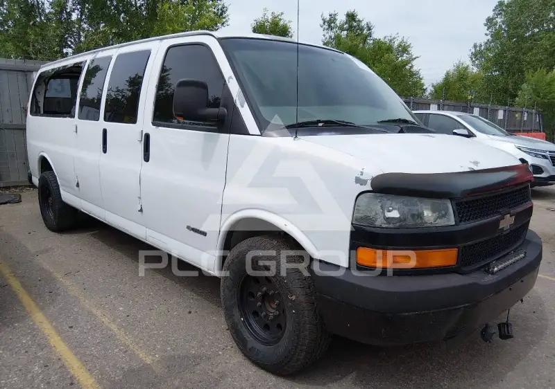 2004 Chevrolet Express фото