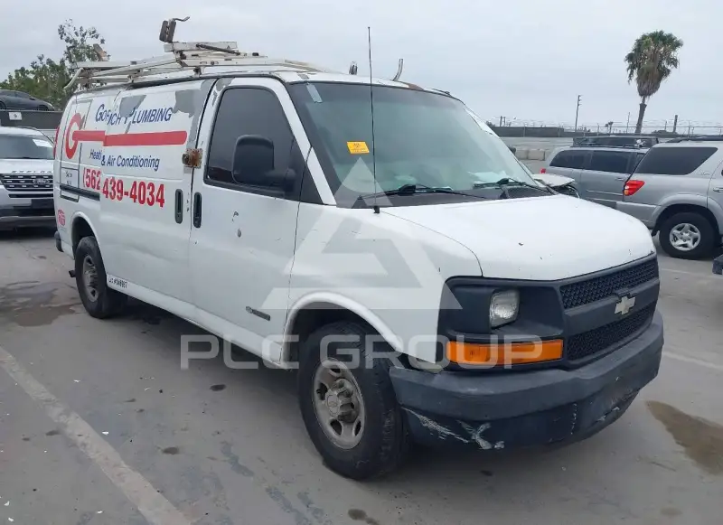 2004 Chevrolet Express фото