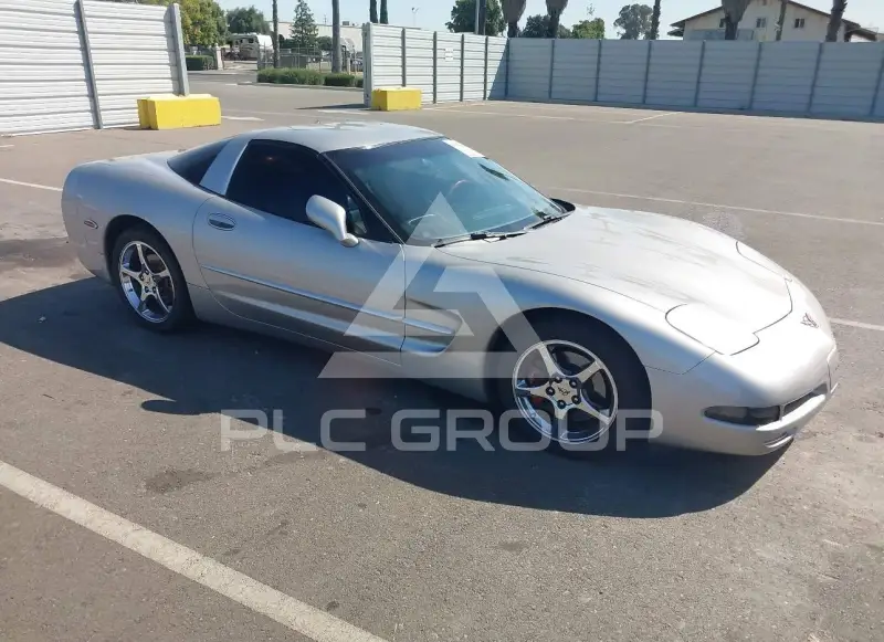 2004 Chevrolet Corvette photo