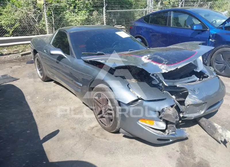 2004 Chevrolet Corvette photo