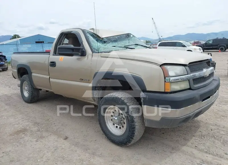 2004 Chevrolet Silverado photo