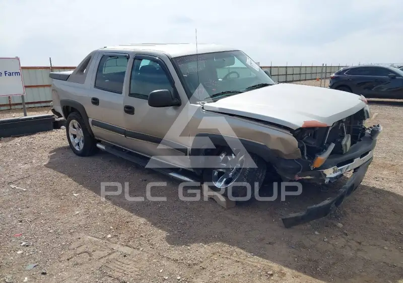 2004 Chevrolet Avalanche photo