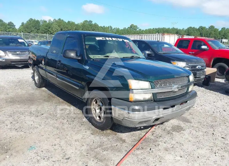 2004 Chevrolet Silverado photo
