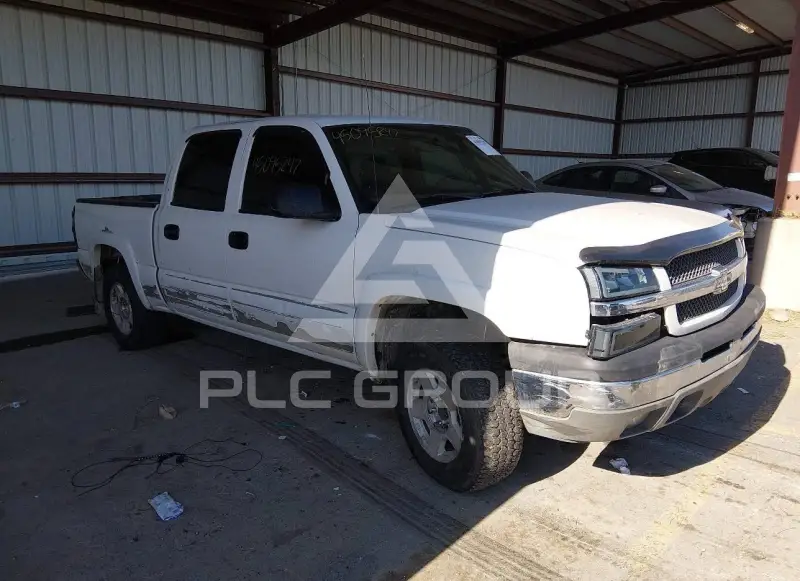 2004 Chevrolet Silverado photo