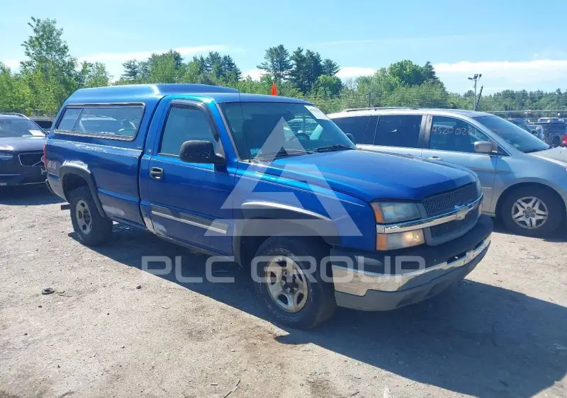 2004 Chevrolet Silverado photo