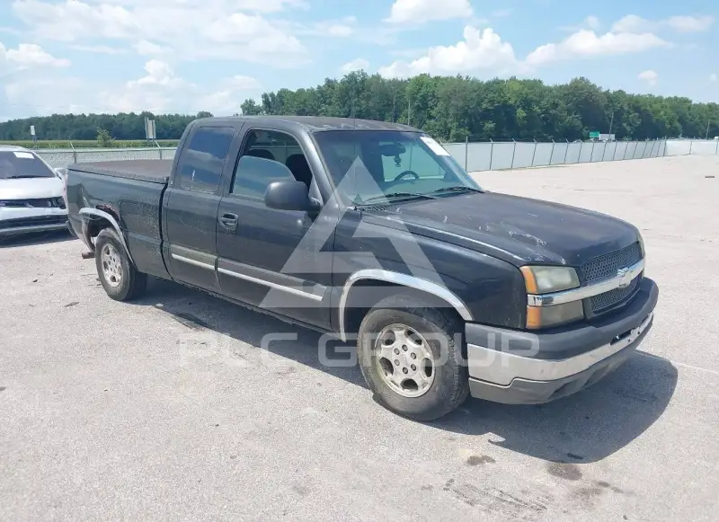 2004 Chevrolet Silverado photo