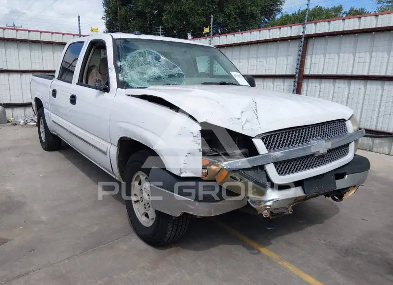 2004 Chevrolet Silverado photo