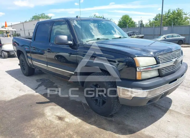 2004 Chevrolet Silverado photo