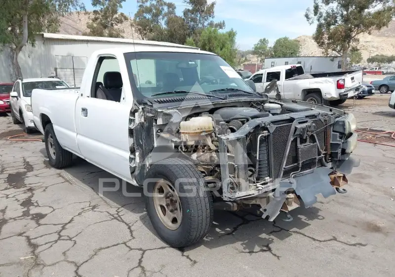 2004 Chevrolet Silverado фото