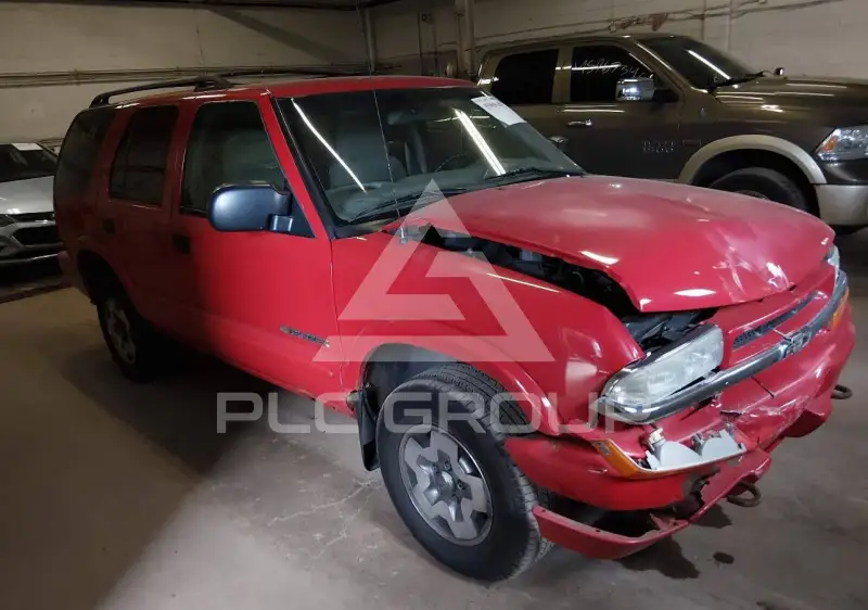 2004 Chevrolet Blazer photo