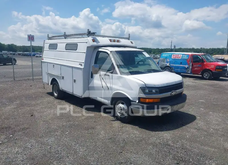 2004 Chevrolet Express фото