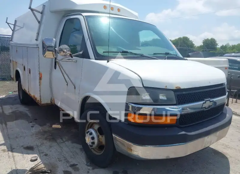 2004 Chevrolet Express фото
