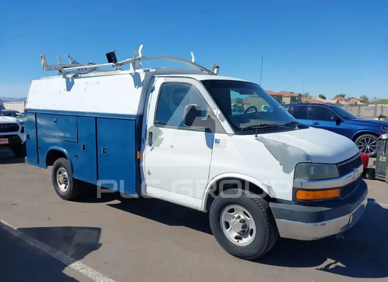 2004 Chevrolet Express фото