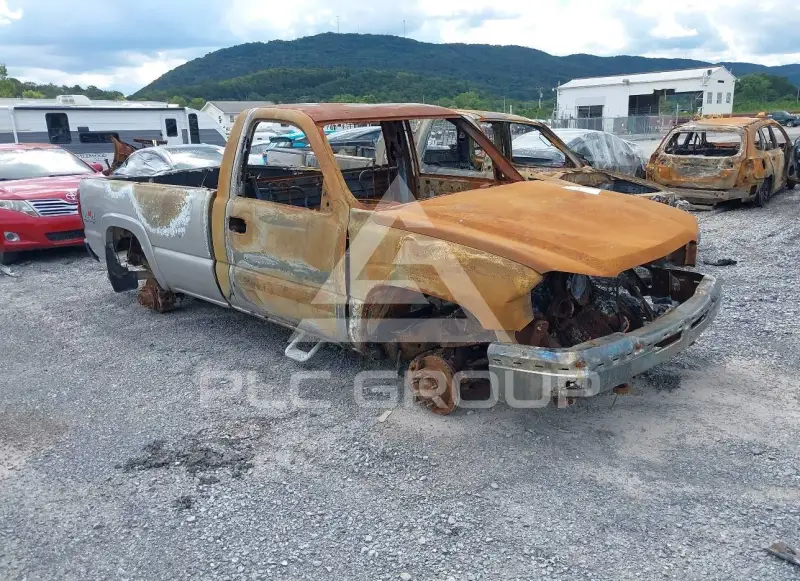 2004 Chevrolet Silverado фото