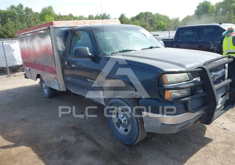 2004 Chevrolet Silverado фото