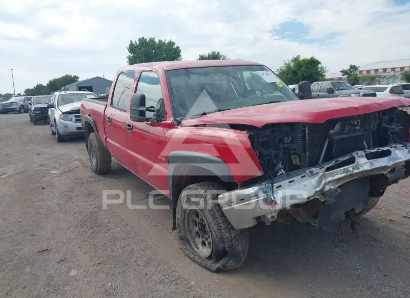 2004 Chevrolet Silverado photo