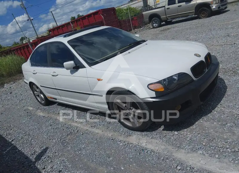 2004 BMW 330 photo