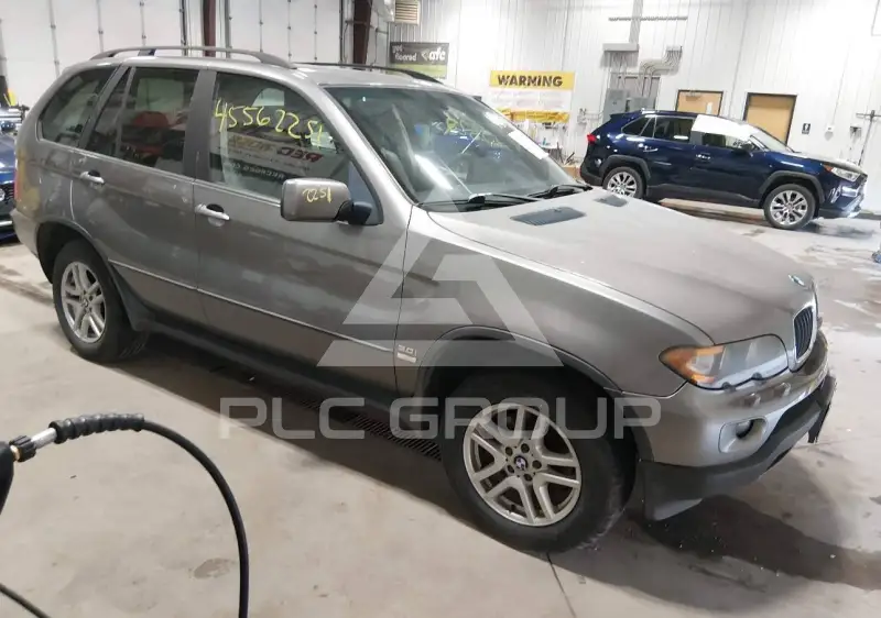 2004 BMW X5 photo