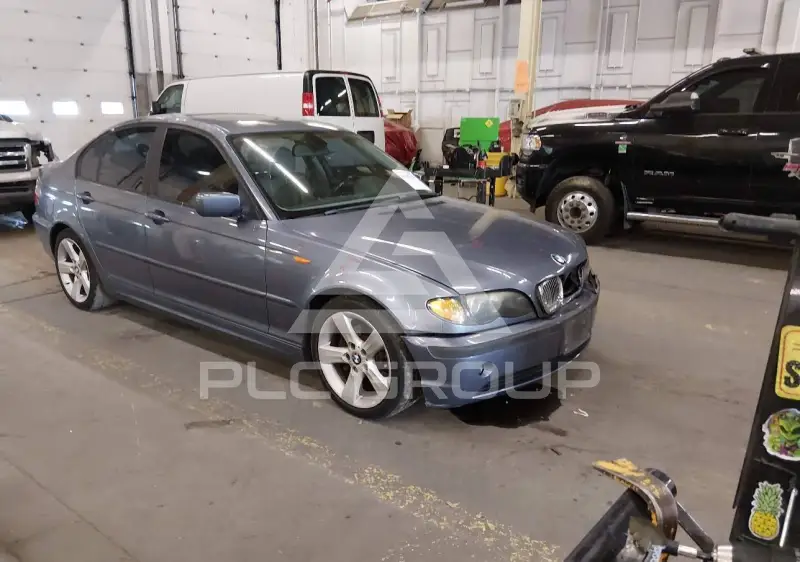 2004 BMW 325 фото